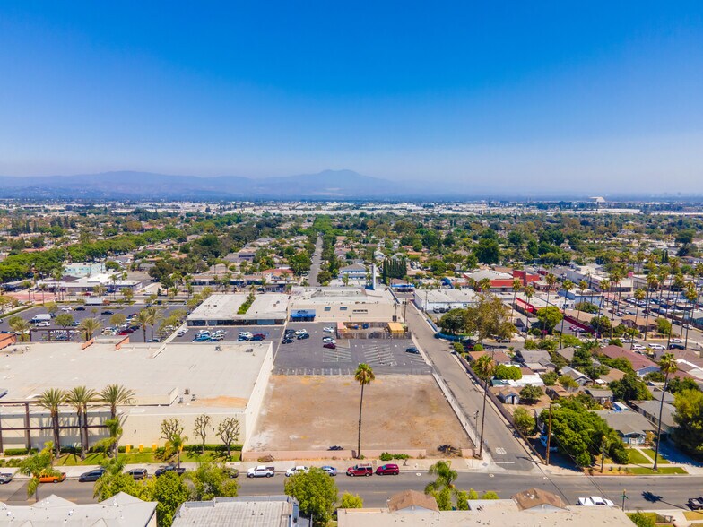 More Photos Of 1820 Main st, Santa Ana Land For Sale