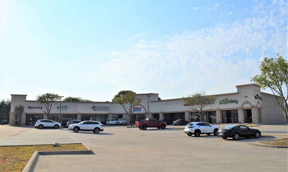 Primary Photo Of 1108 N Greenville Ave, Allen General Retail For Lease