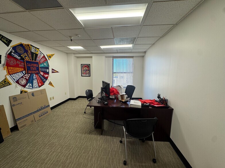 More Photos Of 1107 9th St, Sacramento Office For Lease