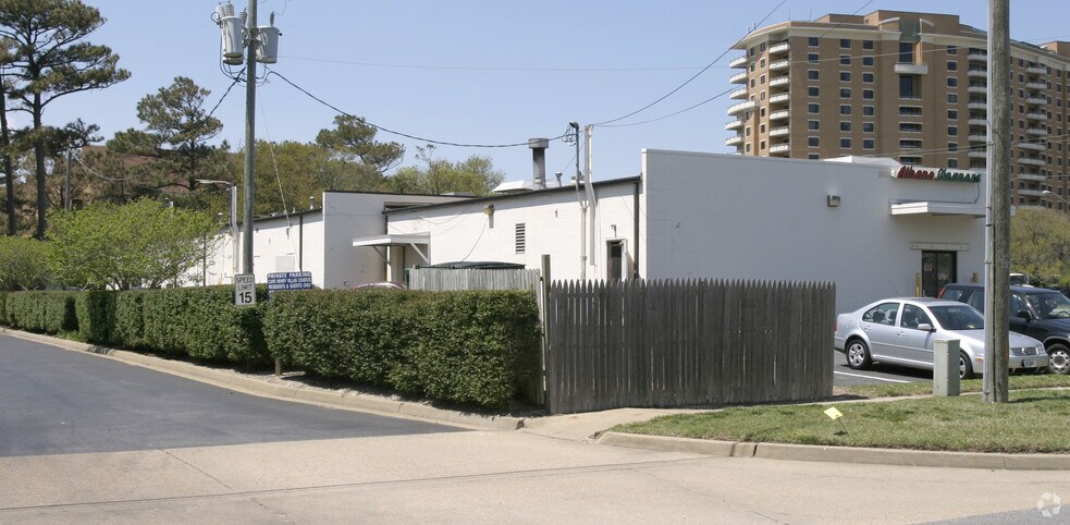 More Photos Of 3025-3053 Shore Dr, Virginia Beach Unknown For Lease