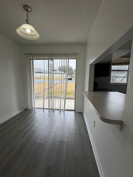 More Photos Of 2419 SE 16th Ave, Ocala Multifamily For Sale