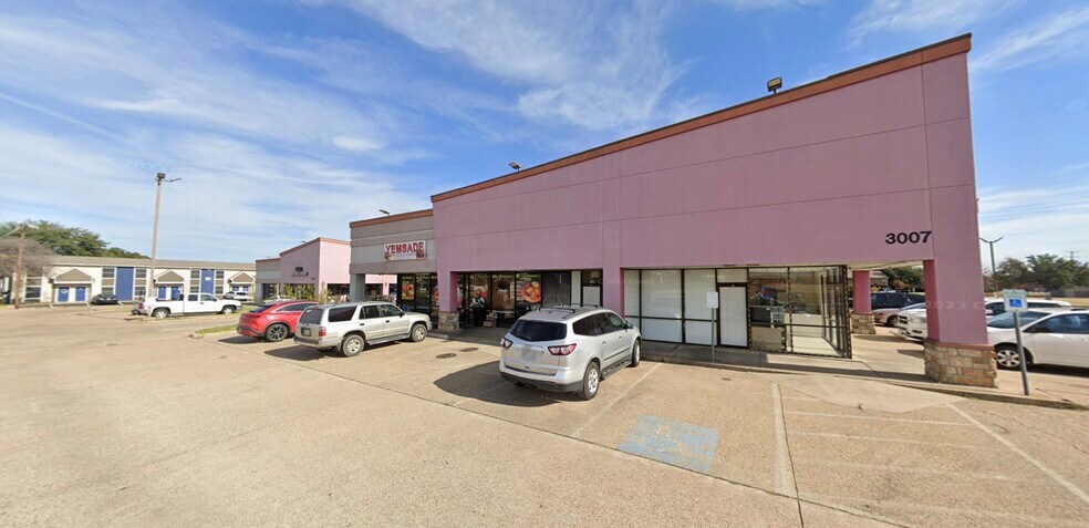 More Photos Of 3005-3007 S Carrier Pky, Grand Prairie Unknown For Lease
