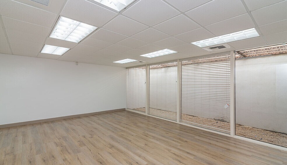 More Photos Of 3801 San Dimas St, Bakersfield Medical For Lease