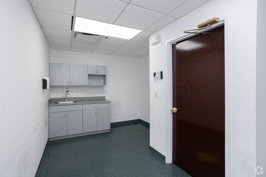 Photo of 4th Floor Ste 405