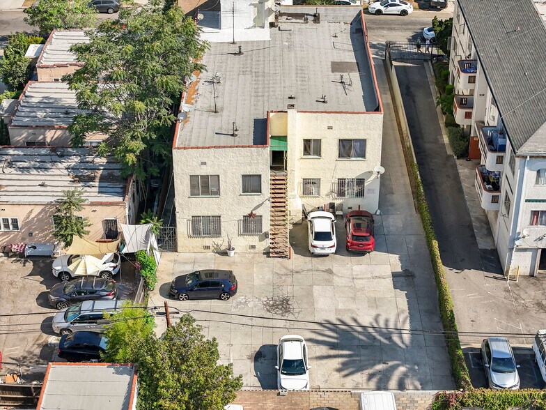 More Photos Of 4038 Marathon St, Los Angeles Apartments For Sale