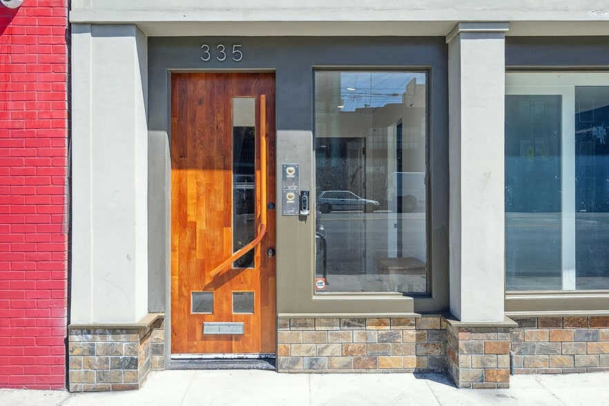 Primary Photo Of 335 S Van Ness Ave, San Francisco Flex For Sale