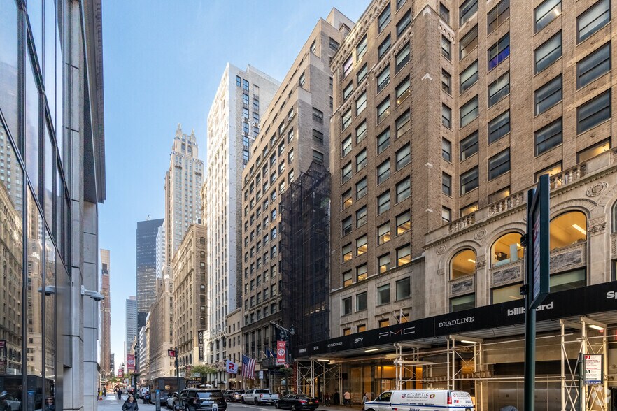 More Photos Of 12 E 41st St, New York Office For Lease