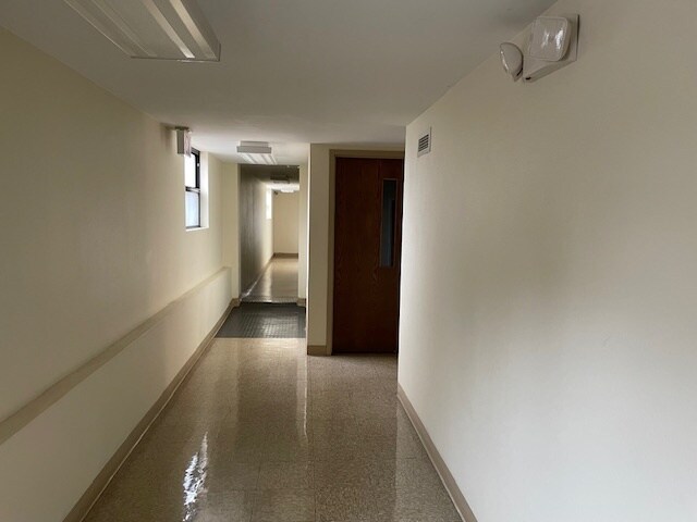 More Photos Of 901 N Prospect Ave, Springfield Freestanding For Sale