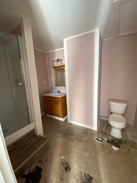 More Photos Of 208 S Lamine Ave, Sedalia Office Residential For Sale