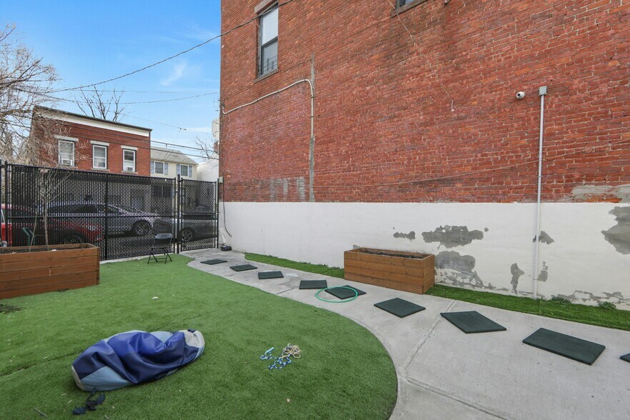 More Photos Of 103-105 N Main St, Paterson Specialty For Sale