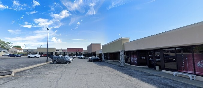 More Photos Of 6215-6249 Blue Ridge Blvd, Raytown General Retail For Lease