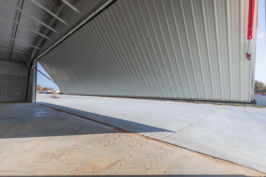 More Photos Of 3409 Airway Blvd, Amarillo Warehouse For Lease