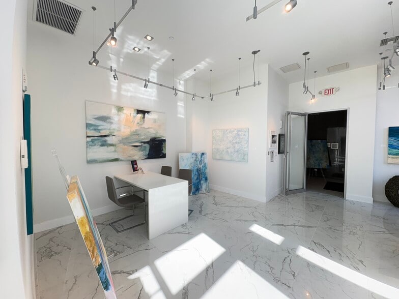 More Photos Of 1301 Main St, Sarasota Apartments For Sale