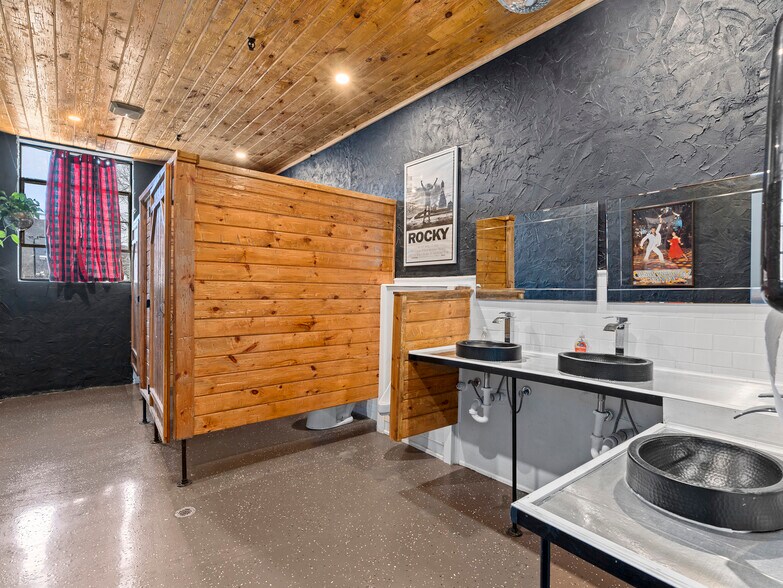 More Photos Of 1940 S Main St, Waynesville Industrial For Sale