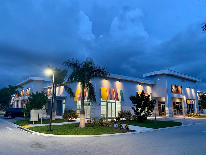More Photos Of 28290 Old US 41, Bonita Springs Flex For Lease