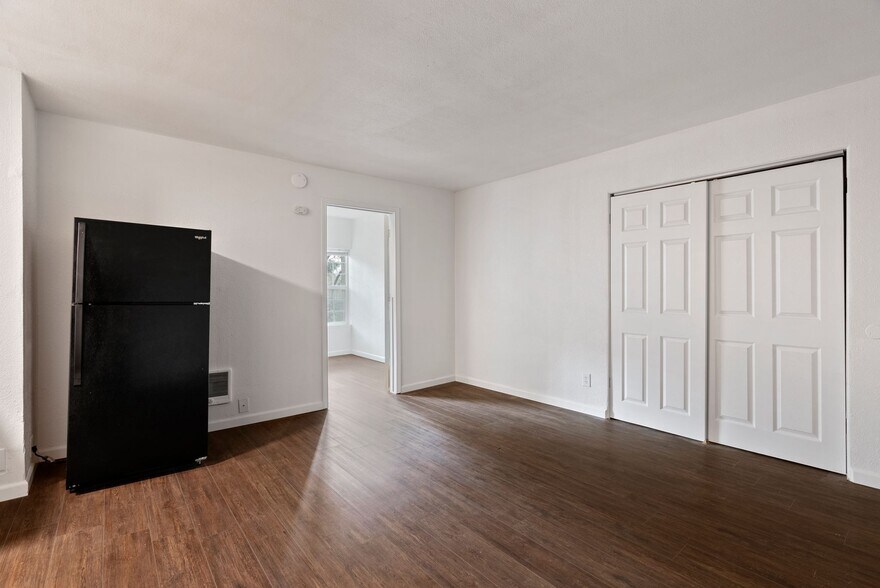 More Photos Of 901 S Lincoln St, Spokane Multifamily For Sale