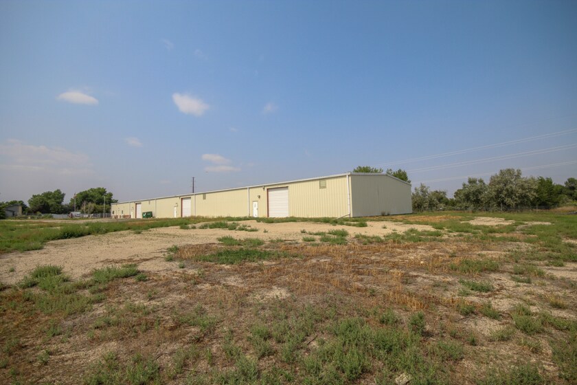 More Photos Of 1020 S Garfield Ave, Loveland Warehouse For Sale