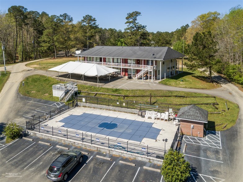 More Photos Of 9100 Wilcox Neck Rd, Charles City Marina For Lease