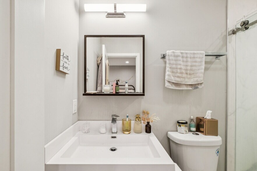 More Photos Of 1516 Green St, Philadelphia Apartments For Sale