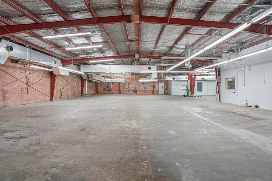 Primary Photo Of 8610 Botts Ln, San Antonio Freestanding For Lease