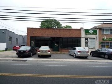 More Photos Of 310 Forest Ave, Locust Valley General Retail For Sale