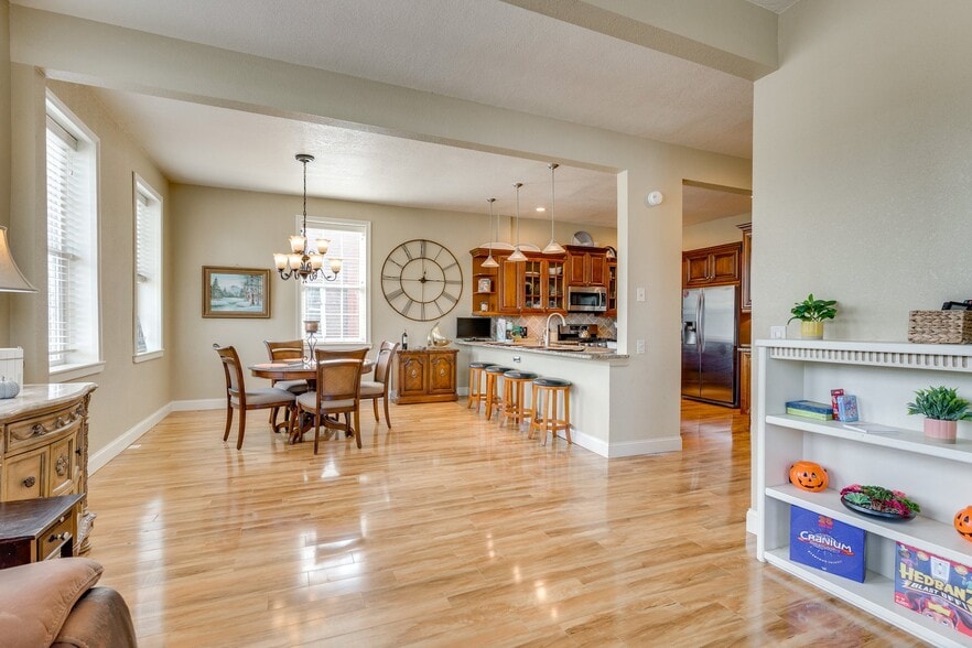 More Photos Of 87 Tennessee St, Murphy Storefront Retail Residential For Sale