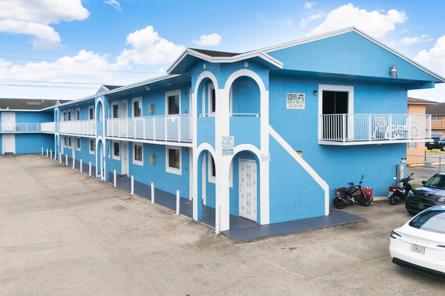 More Photos Of 6305 W 22nd Ct, Hialeah Apartments For Sale