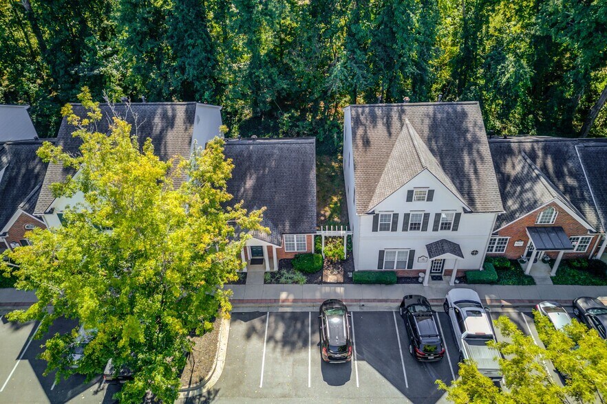 More Photos Of 1100 Powers Pl, Alpharetta Office Residential For Sale