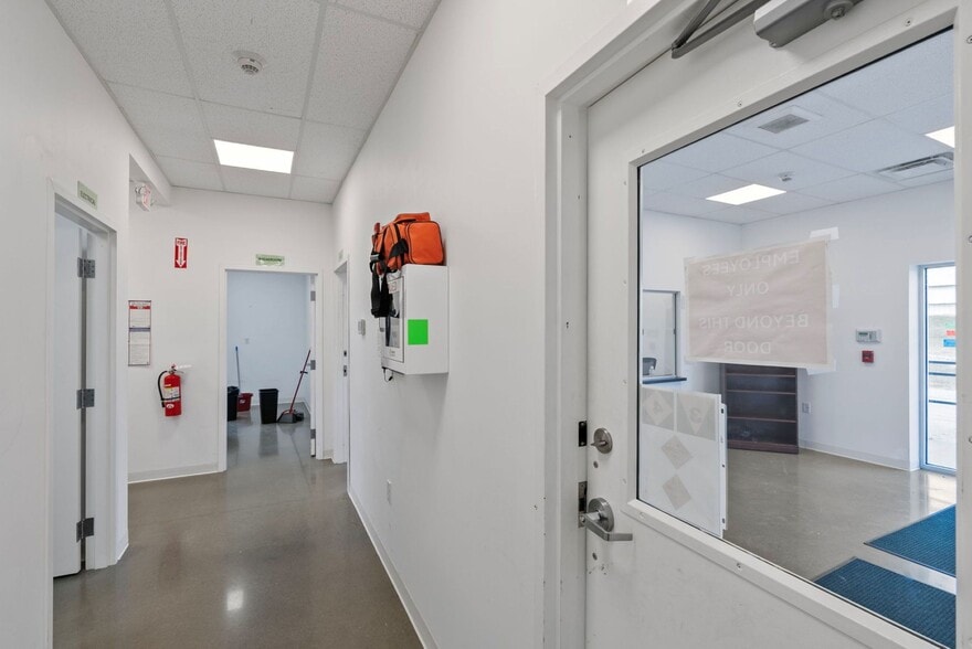 More Photos Of 620 US Highway 27 N, Cynthiana Industrial For Lease