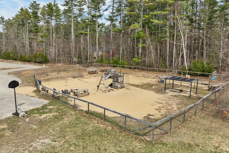 More Photos Of 8 Eastern Ave, Barrington Specialty For Sale