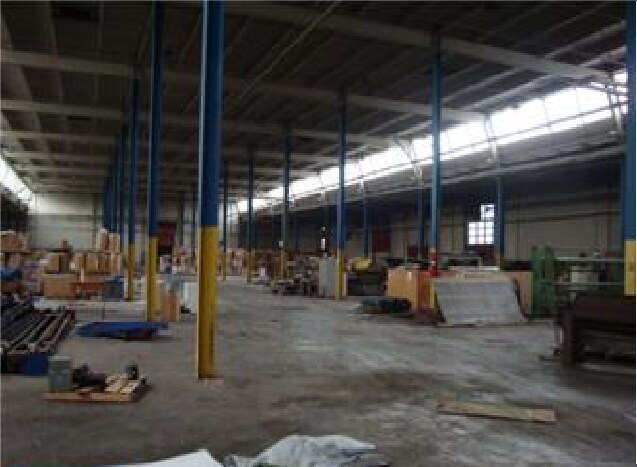 More Photos Of 27 Hubbell Ave, Salem Manufacturing For Sale