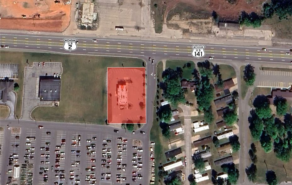 Primary Photo Of 8133 US-2/141, Iron Mountain Land For Sale