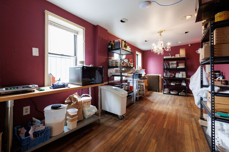 More Photos Of 1712 Aliceanna St, Baltimore Restaurant For Sale