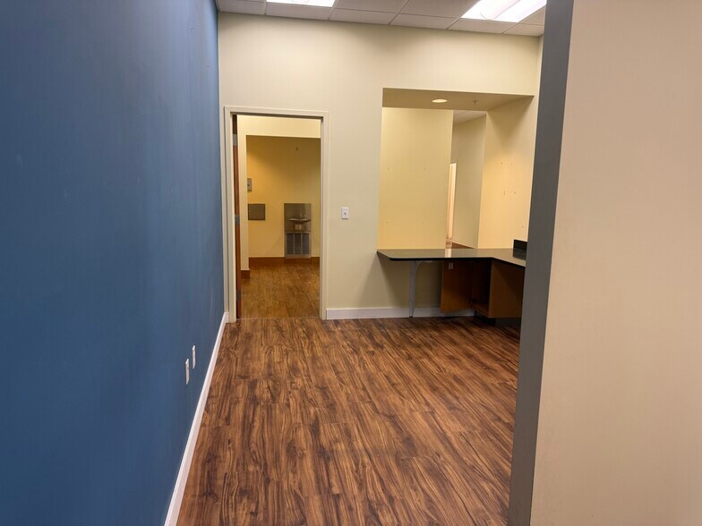 More Photos Of 3291 Woods Edge Pky, Bonita Springs Medical For Sale