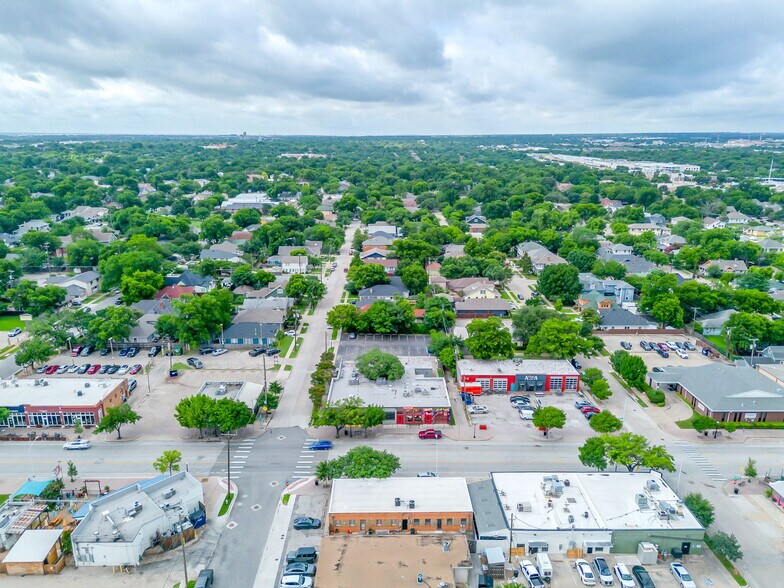 More Photos Of 1300-1302 W Magnolia Ave, Fort Worth General Retail For Lease