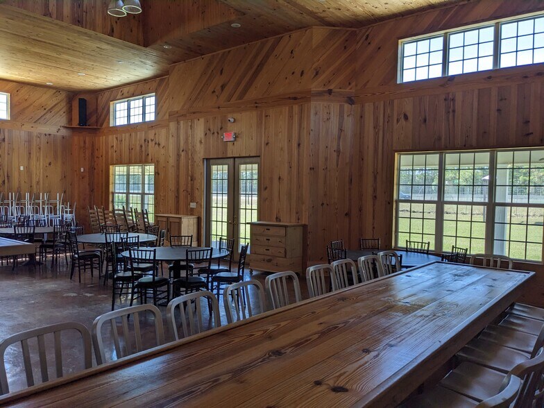 More Photos Of 7495 Union Rd, Hahira Restaurant For Sale