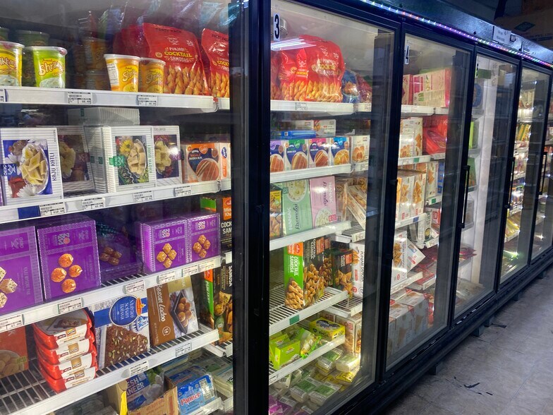 More Photos Of 5133-5213 14th St W, Bradenton Unknown For Lease