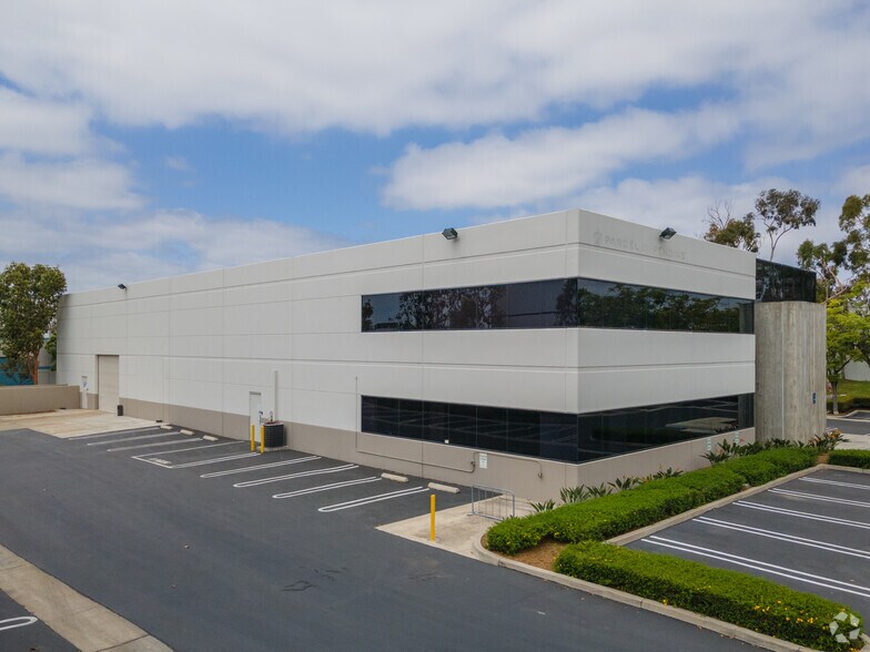 More Photos Of 1 Vanderbilt, Irvine Research And Development For Sale