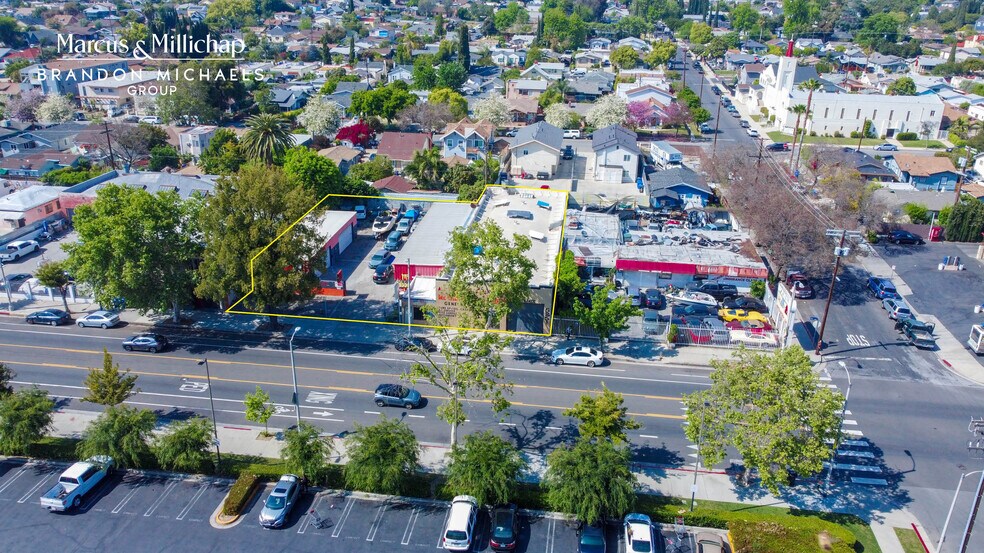 More Photos Of 5243-5251 York Blvd, Los Angeles Auto Repair For Sale