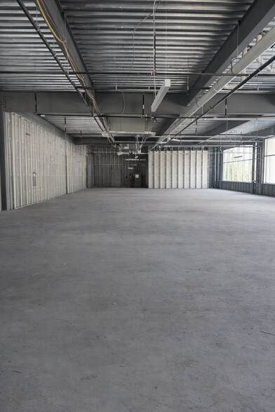 More Photos Of 4420 Expressway Dr, Virginia Beach Office For Lease