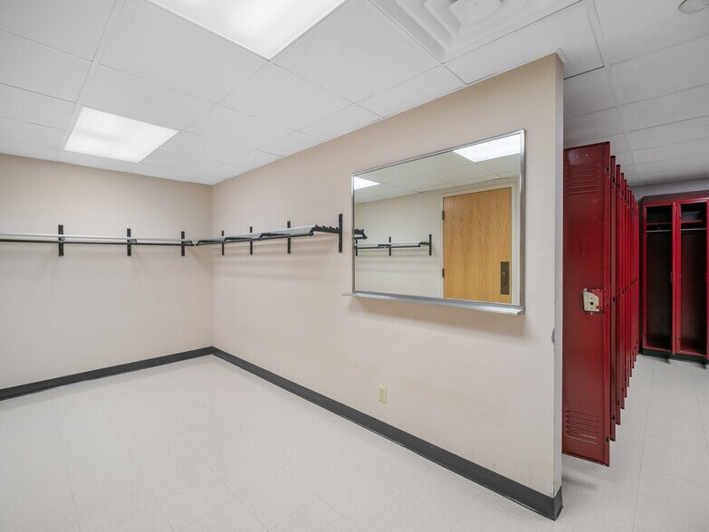 More Photos Of 1122 S Adams St, Laramie Medical For Sale