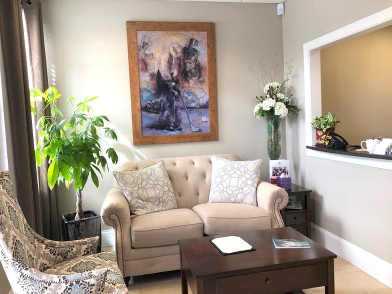 More Photos Of 700 Churchill Ct, Woodstock Office For Lease