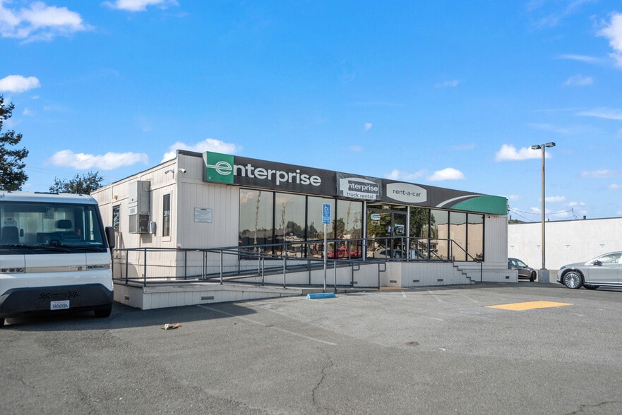 More Photos Of 4241 Peralta Blvd, Fremont Auto Dealership For Lease