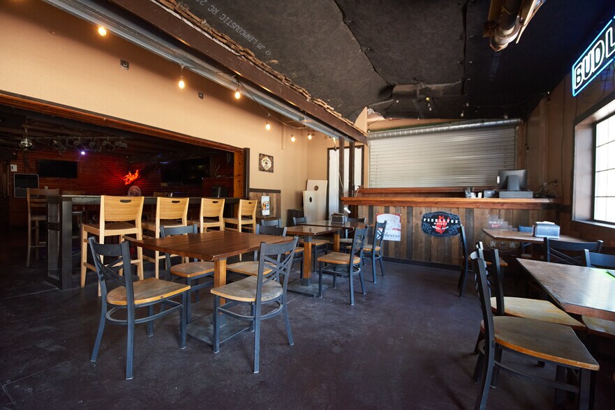 More Photos Of 3841 Hamner Ave, Norco Bar For Sale