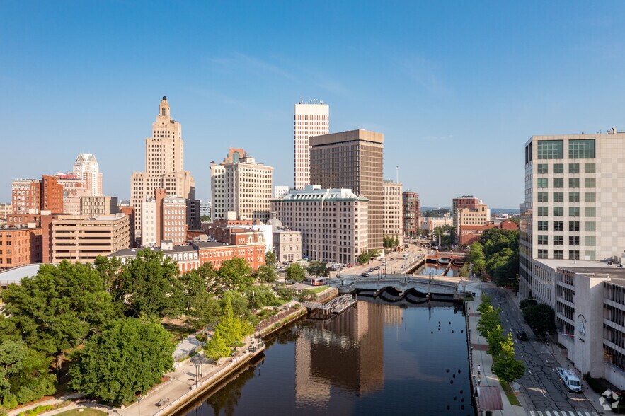 More Photos Of 40 Westminster St, Providence Office For Lease