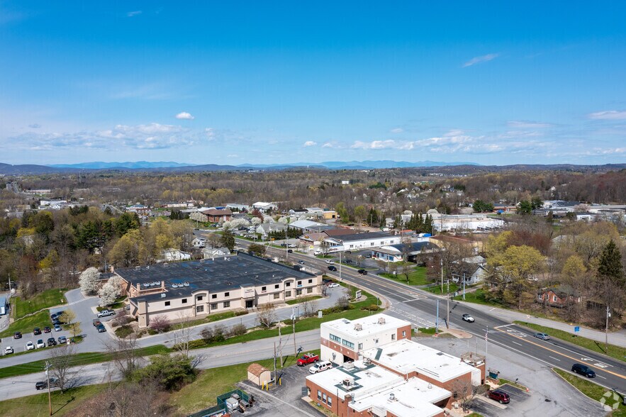 More Photos Of 488 Freedom Plains Rd, Poughkeepsie Medical For Lease
