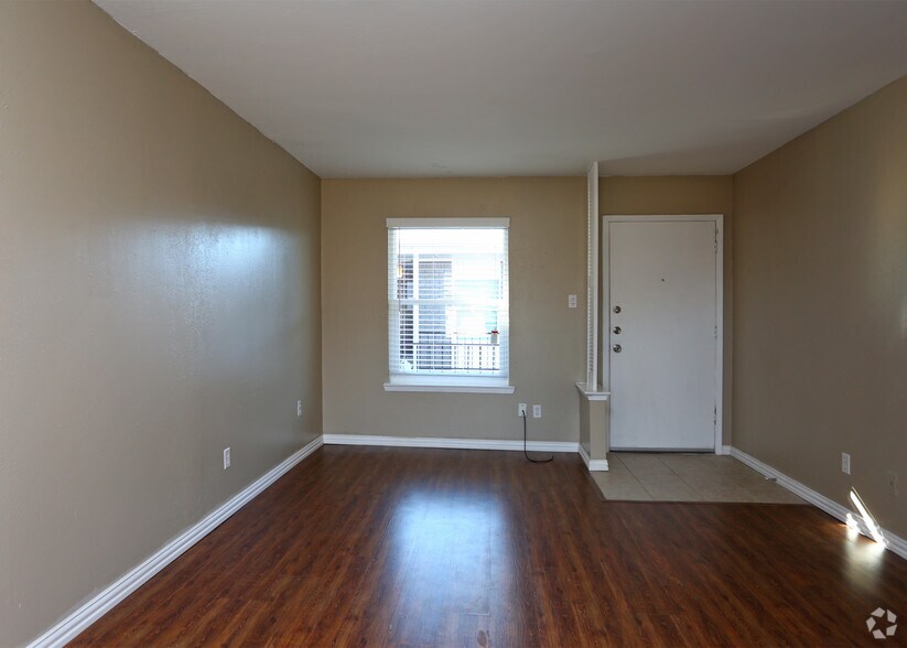 More Photos Of 5601 Birchman Ave, Fort Worth Apartments For Sale