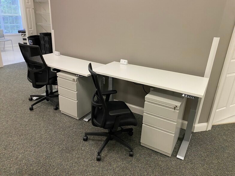 More Photos Of 4745 Sutton Park Ct, Jacksonville Office For Sale