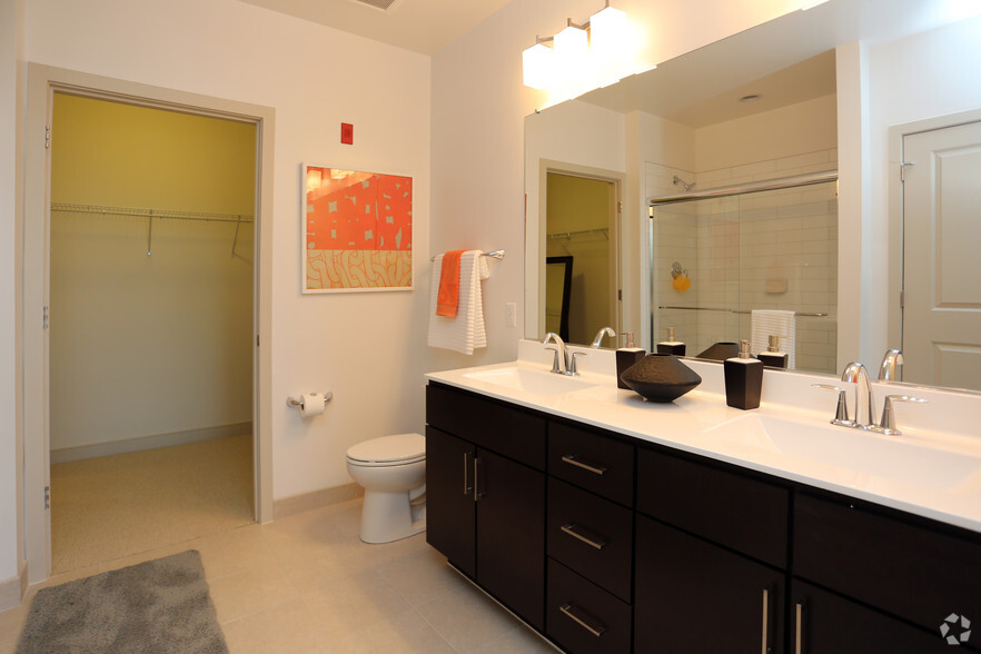 More Photos Of 10000 Town Center Ave, Columbia Apartments For Lease