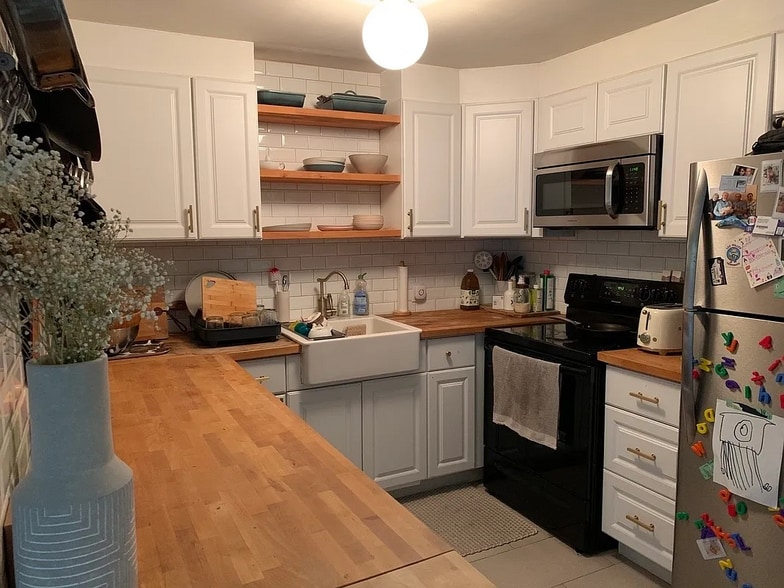 More Photos Of 97 Atlantic Ave, Brooklyn Storefront Retail Residential For Sale